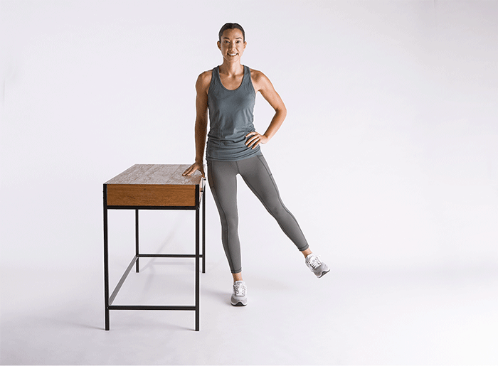 آموزشی حرکت کنار پا