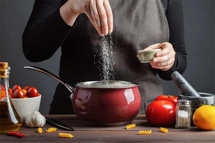 آشپزی ترفندهای خانه داری در آشپزی ایرانی