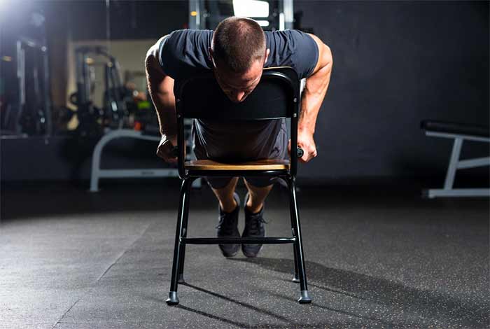 دیپ با صندلی (Chair Dips)